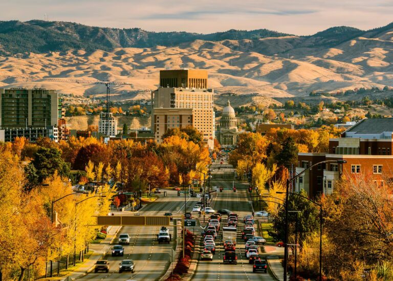 Study in the USA: Boise State University Automatic Scholarships for Non-Residents 2026