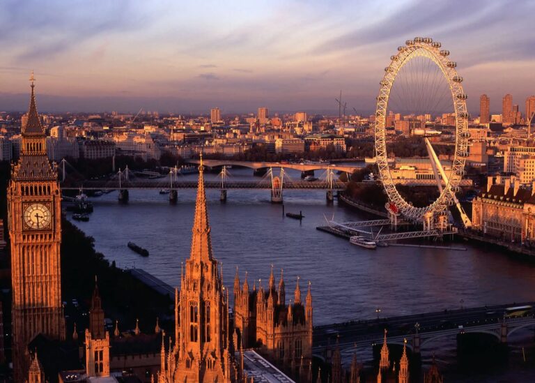 Study in the UK with Support: University of Winchester International Scholarships 2026