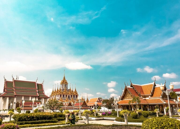 Apply for the UNIQLO Management Candidate Program in Thailand