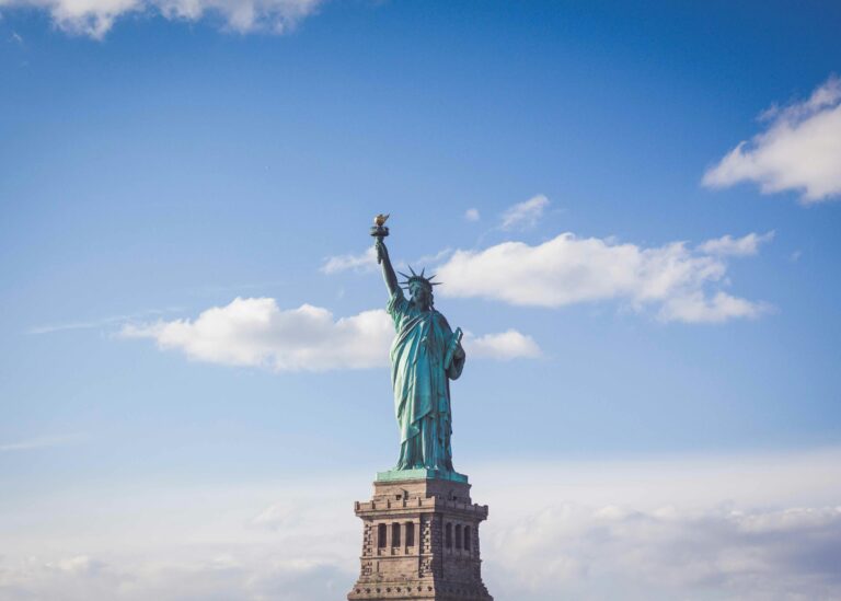 Energy Journalism Fellows Program 2026 — Fully Funded Seminar for Journalists (New York, USA)