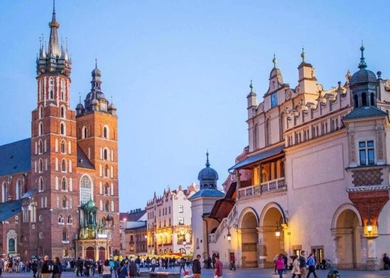 Fully Funded NAWA Banach Scholarship 2026 for Master’s Study in Poland